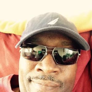 Meet your Posher, Henry